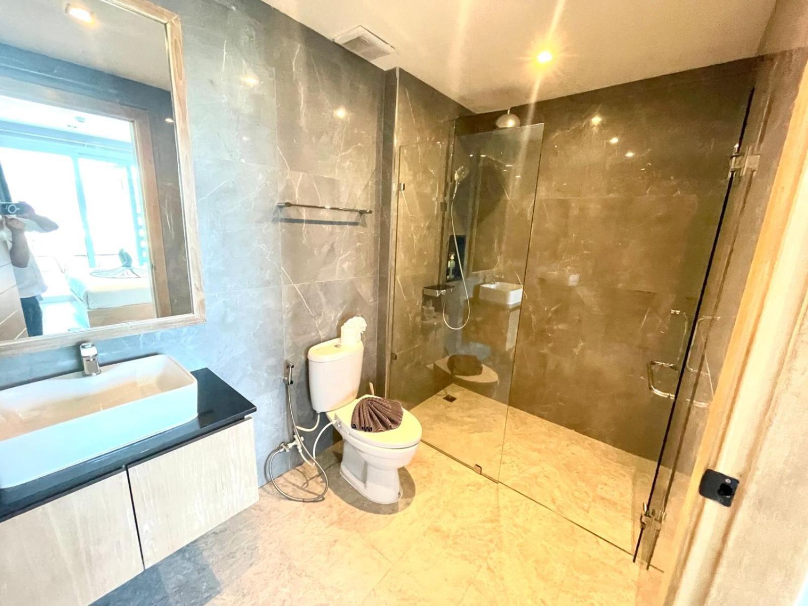 Apartment Emerald Terrace 52-the Award 1 Bed Pool View Gem By Psr Patong