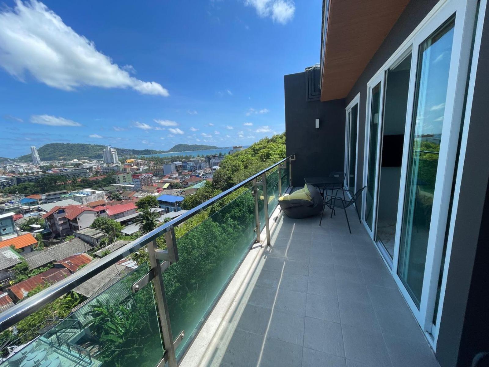 Emerald Terrace 52-the Award 1 Bed Pool View Gem By Psr Apartment
