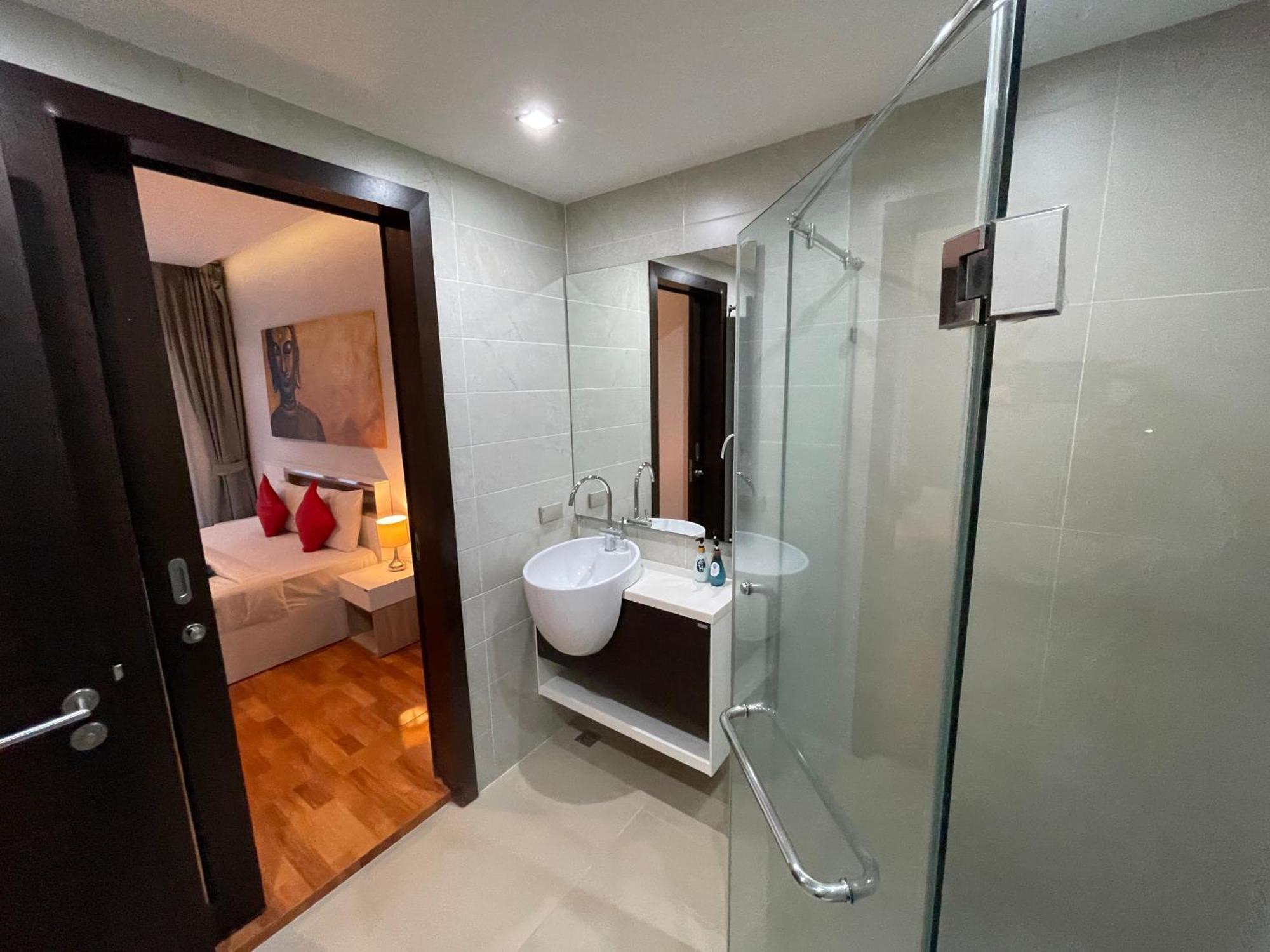Emerald Terrace 52-the Award 1 Bed Pool View Gem By Psr Patong